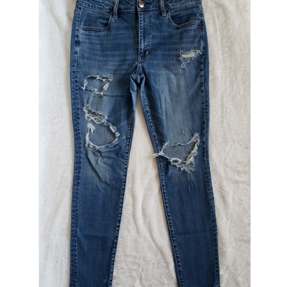 American Eagle Distressed Jeggings